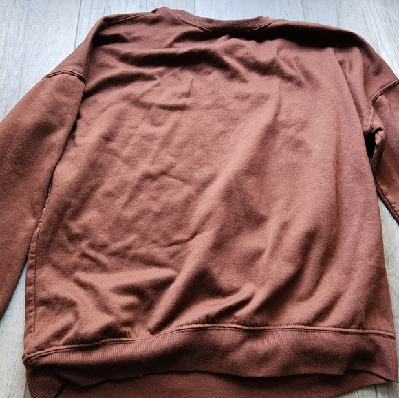 Disney Winnie the Pooh Brown Sweater Women's Small - Picture 2 of 6